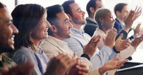 seminar-audience-and-business-people-with-applaus